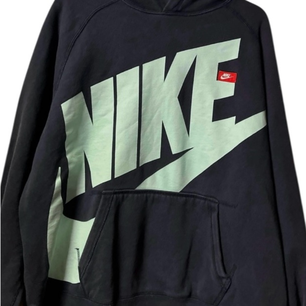 Nike ~ Men’s ~ Hoodie ~ XXL ~ Black ~ Green Lettering ~ Rare ~ Vintage ~ 2XL